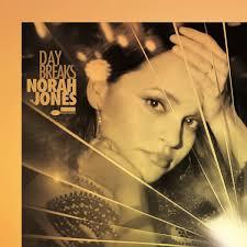 copertina JONES NORAH Day Breaks