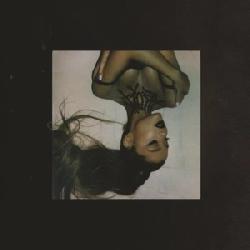 copertina GRANDE ARIANA 