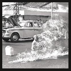 copertina RAGE AGAINST THE MACHINE Rage Agains The Machine (20th Anniversary)